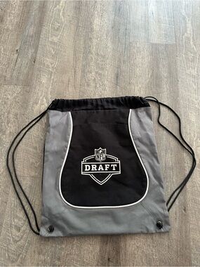 NFL Draft Drawstring Backpack Black & Gray Cinch Sack Bag with Pockets